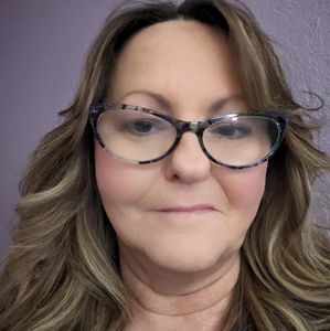 Meet your Posher, Kellie